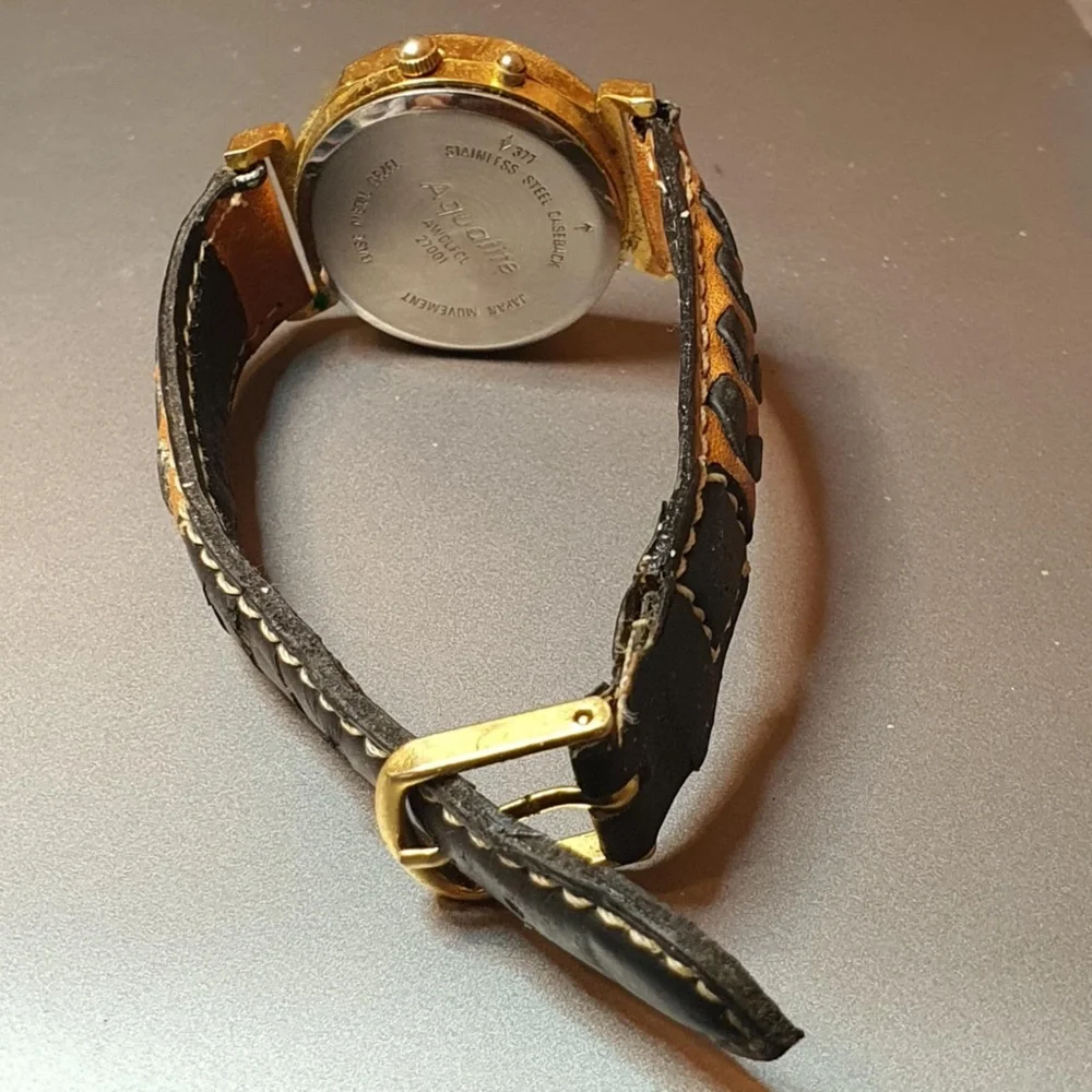 🦋10/$20🦋 Aqualite Indiglo Goldtone/White Leather Women's Watch w/Prizm Glass
